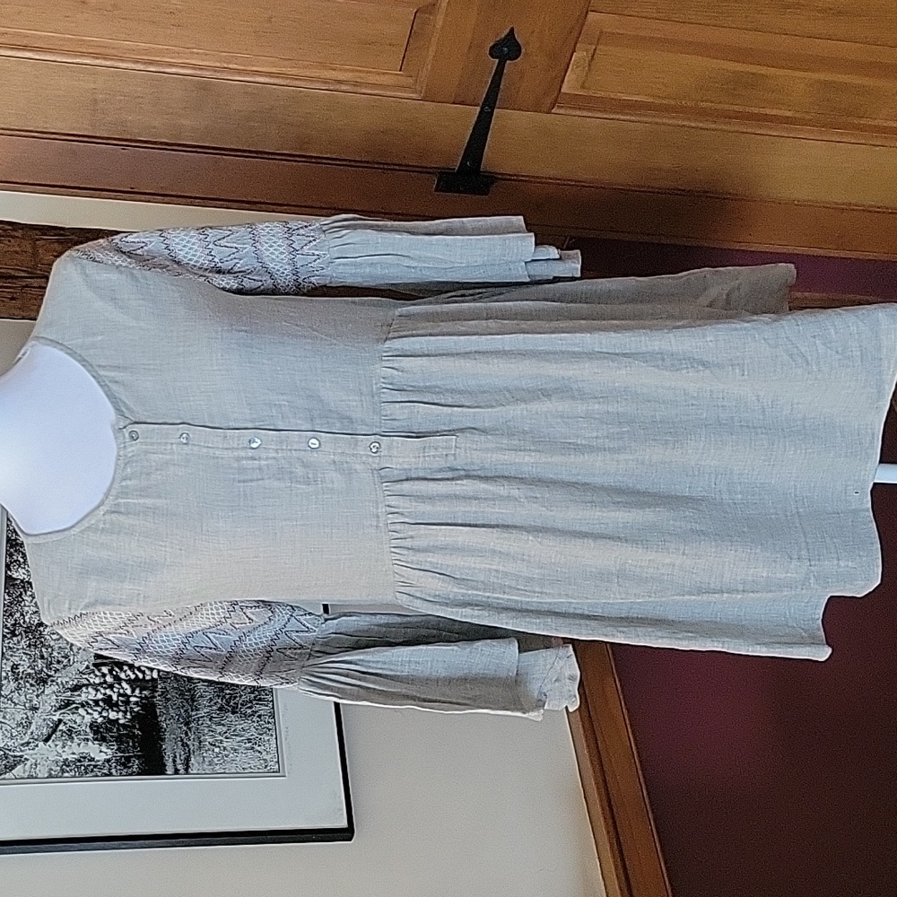 ZARA EMBROIDERED SMOCKED SLEEVE PEASANT DRESS
